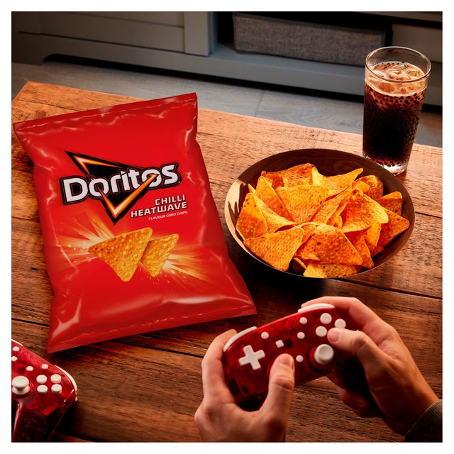 Doritos Chilli Heatwave Tortilla Chips Sharing Bag Crisps   180g GOODS M&S   