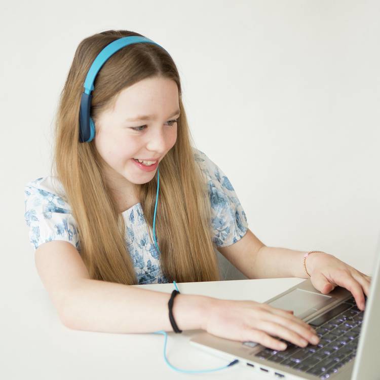 JLab JBuddies Pop Kids headphones blue wired on-ear (British brand)
