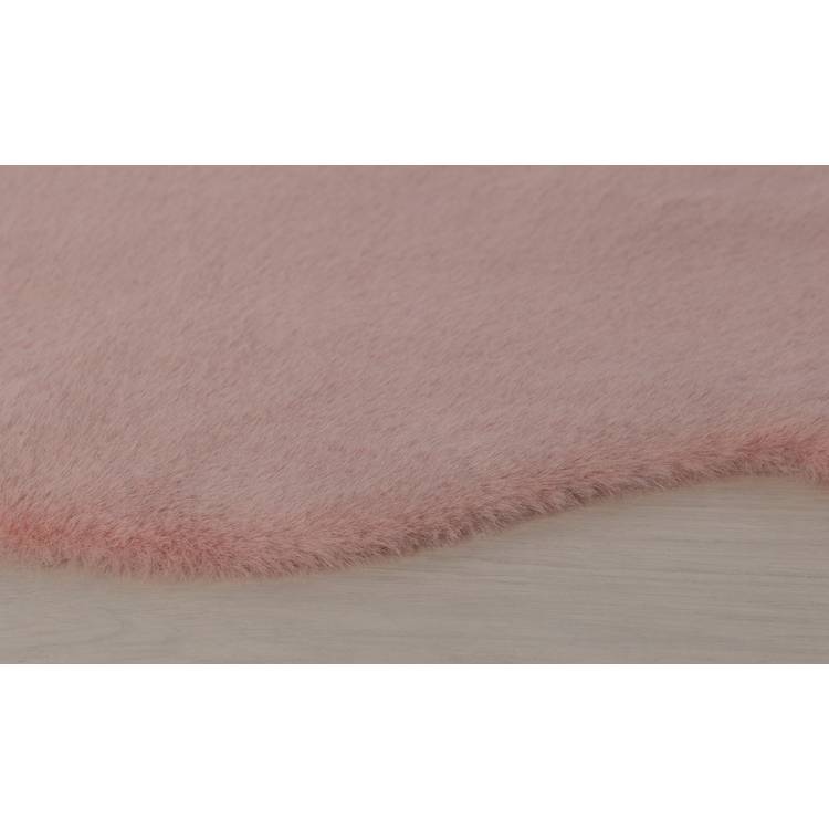 Hbaitat blush faux fur shaggy rug 60x90cm, imported from the UK