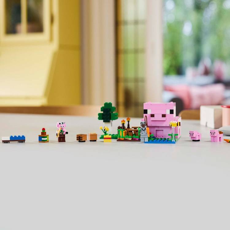 LEGO Minecraft Baby Pig House 238 pieces - British product