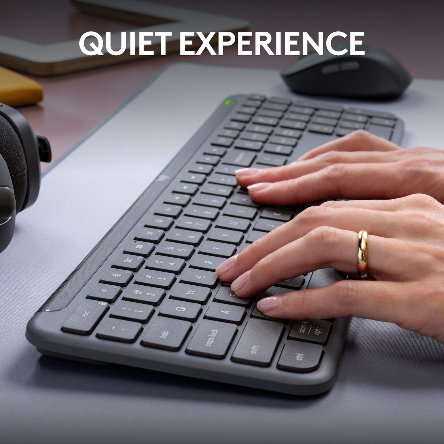 Logitech MK950 Signature Slim keyboard and mouse Graphite, UK version