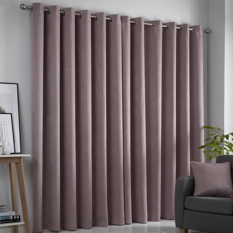 Fusion dim out eyelet curtains blush pink 117x137cm (British brand)