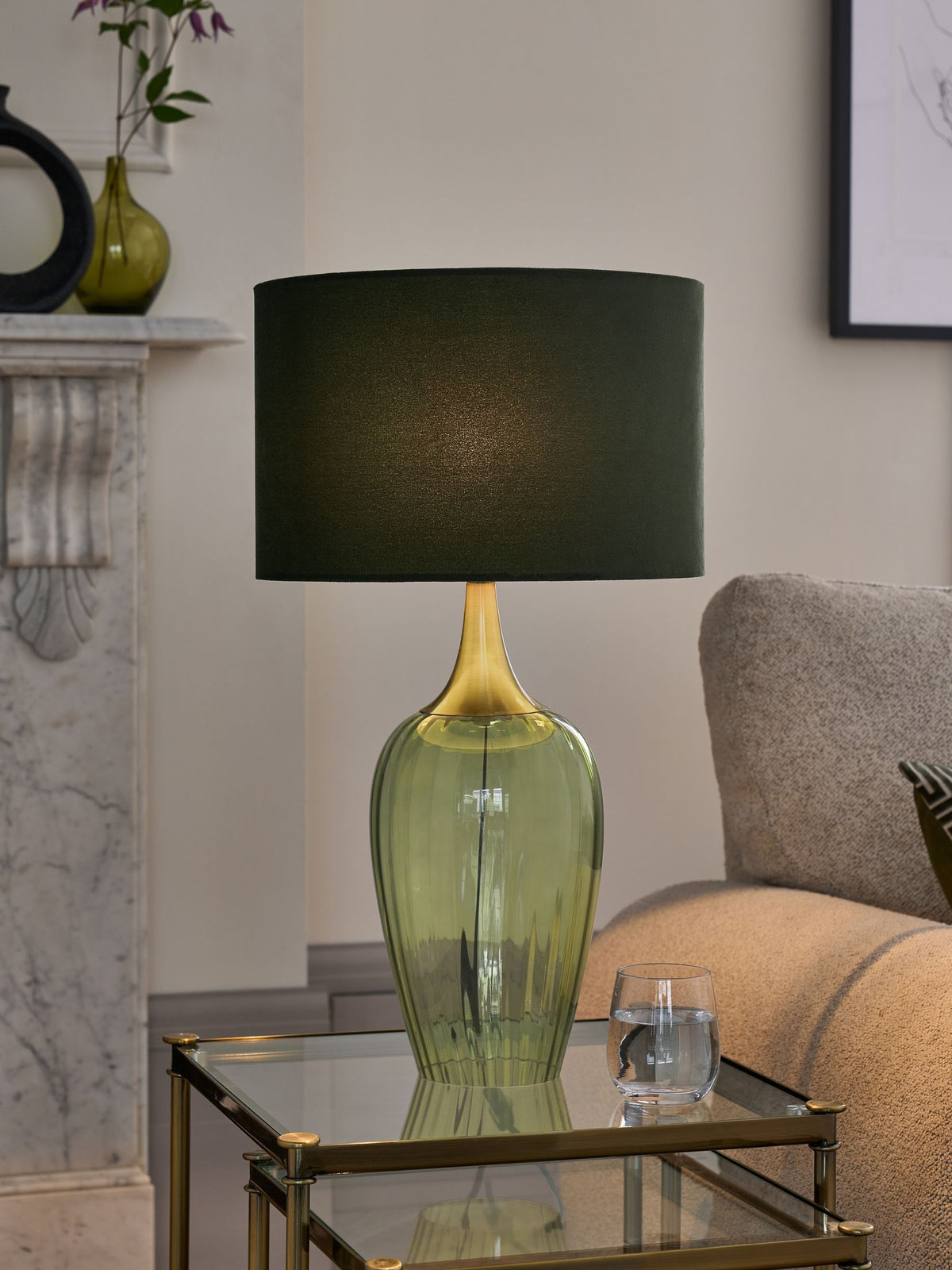 Hampton green table lamp 60cm, imported from the UK