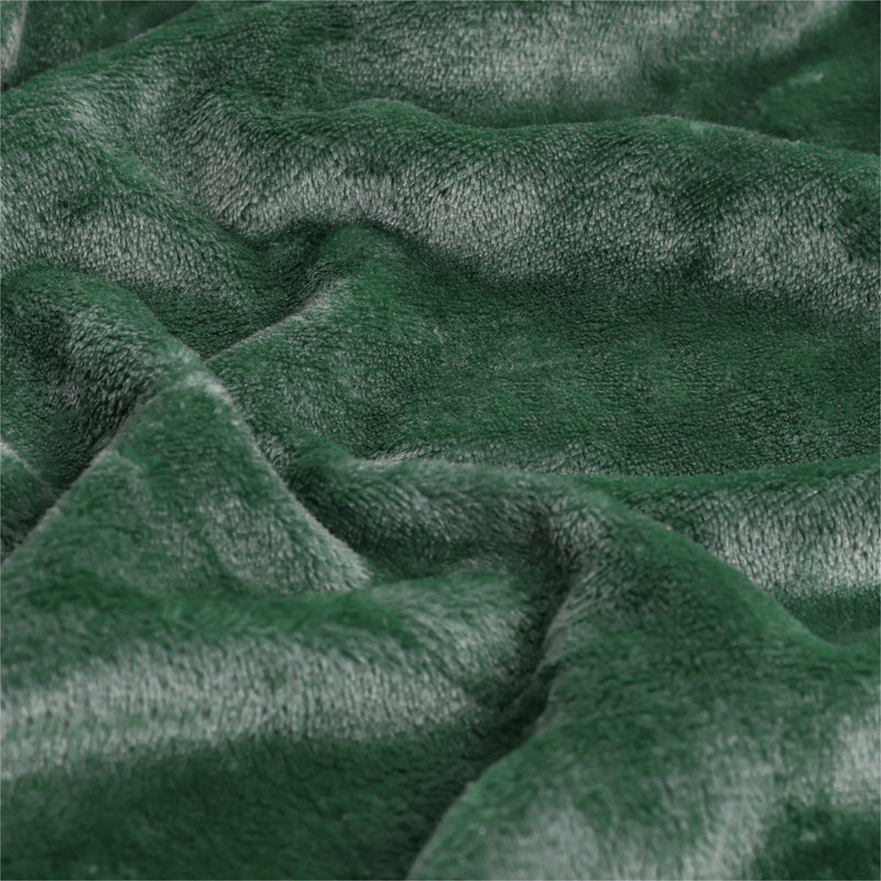 Argos Home Fleece Throw - Green - 125X150cm