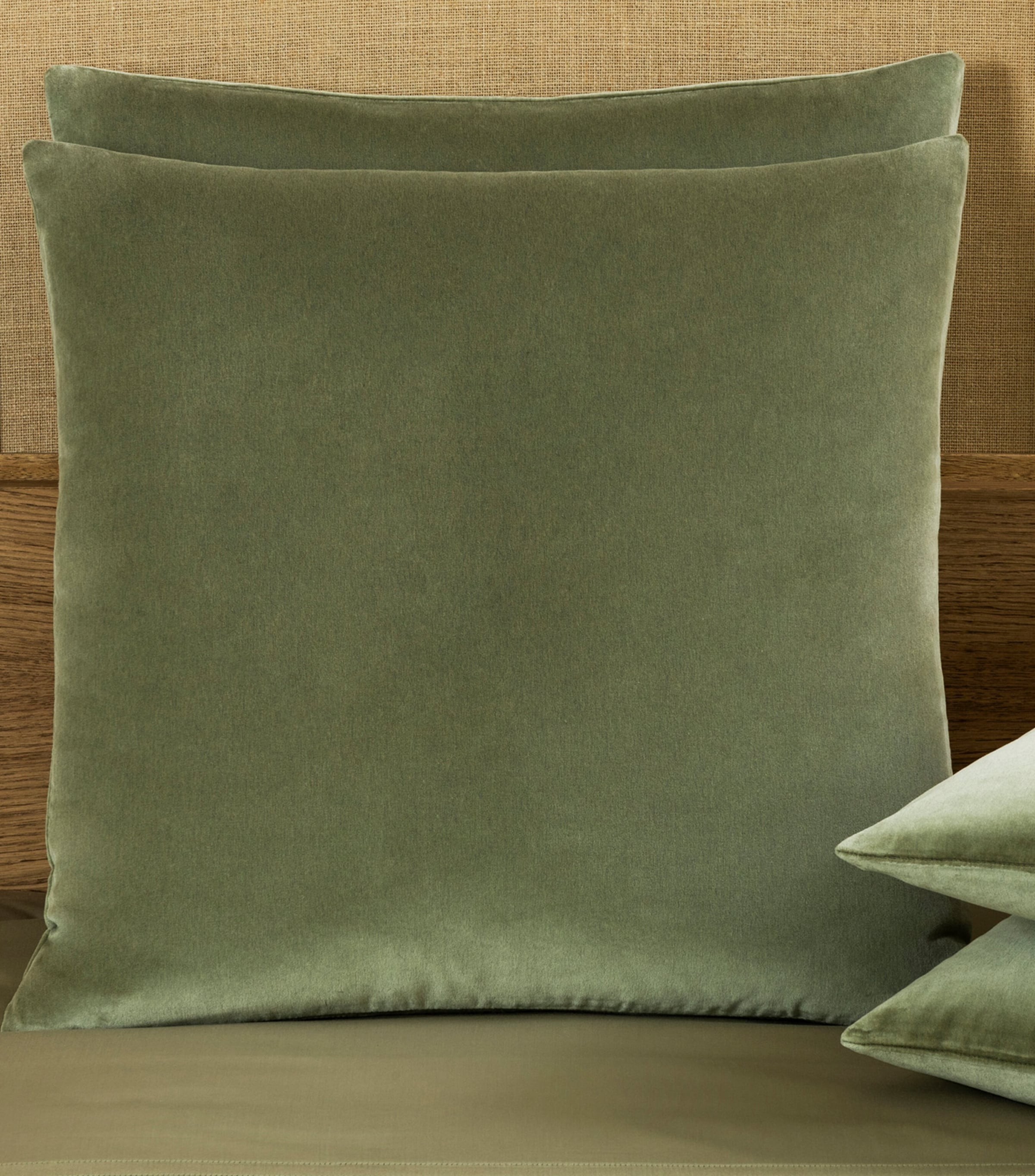 Frette Luxury Velvet Cushion Cover 65cm x 65cm - British product