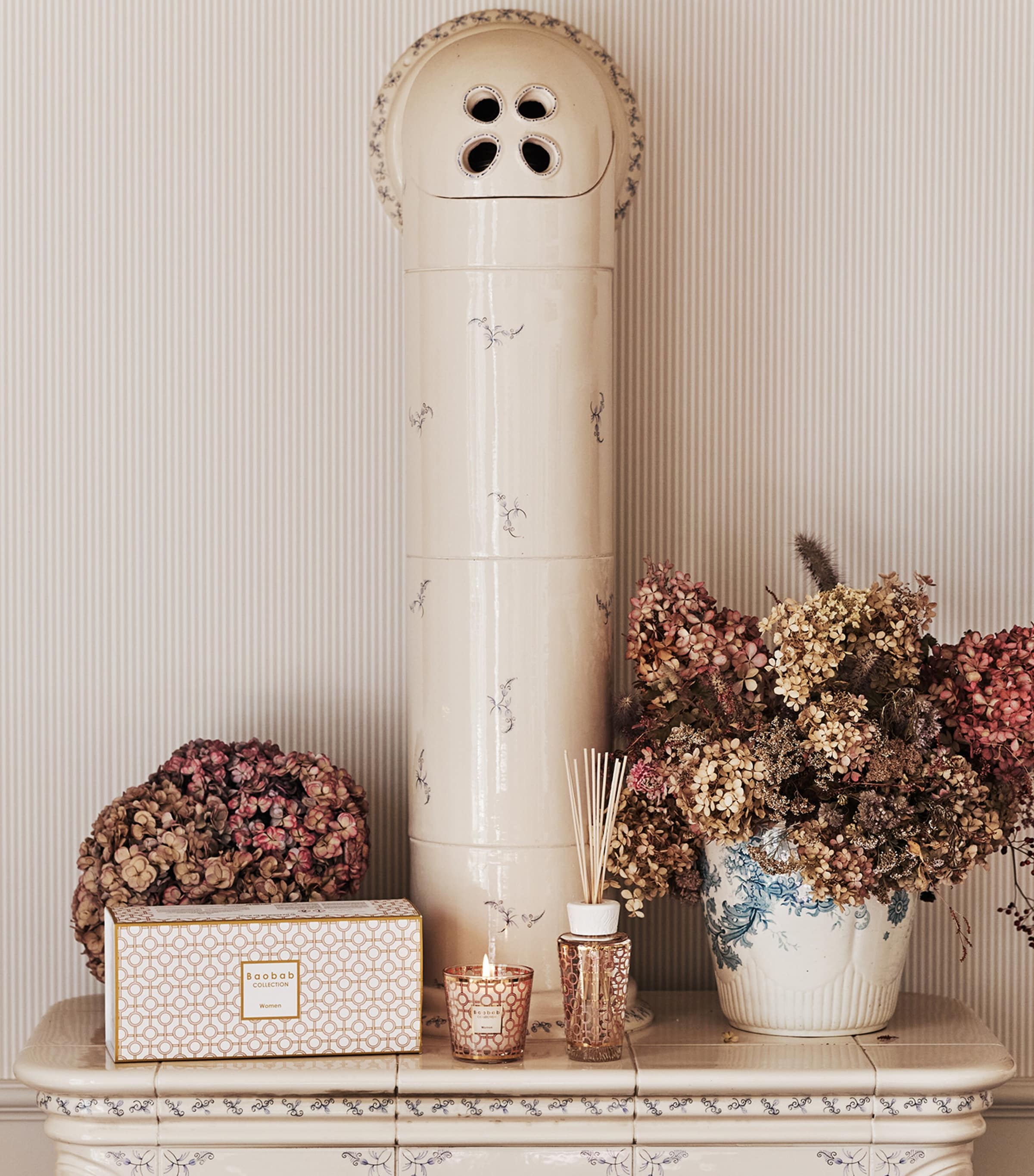 Baobab Collection Women's candle and reed diffuser set - British product