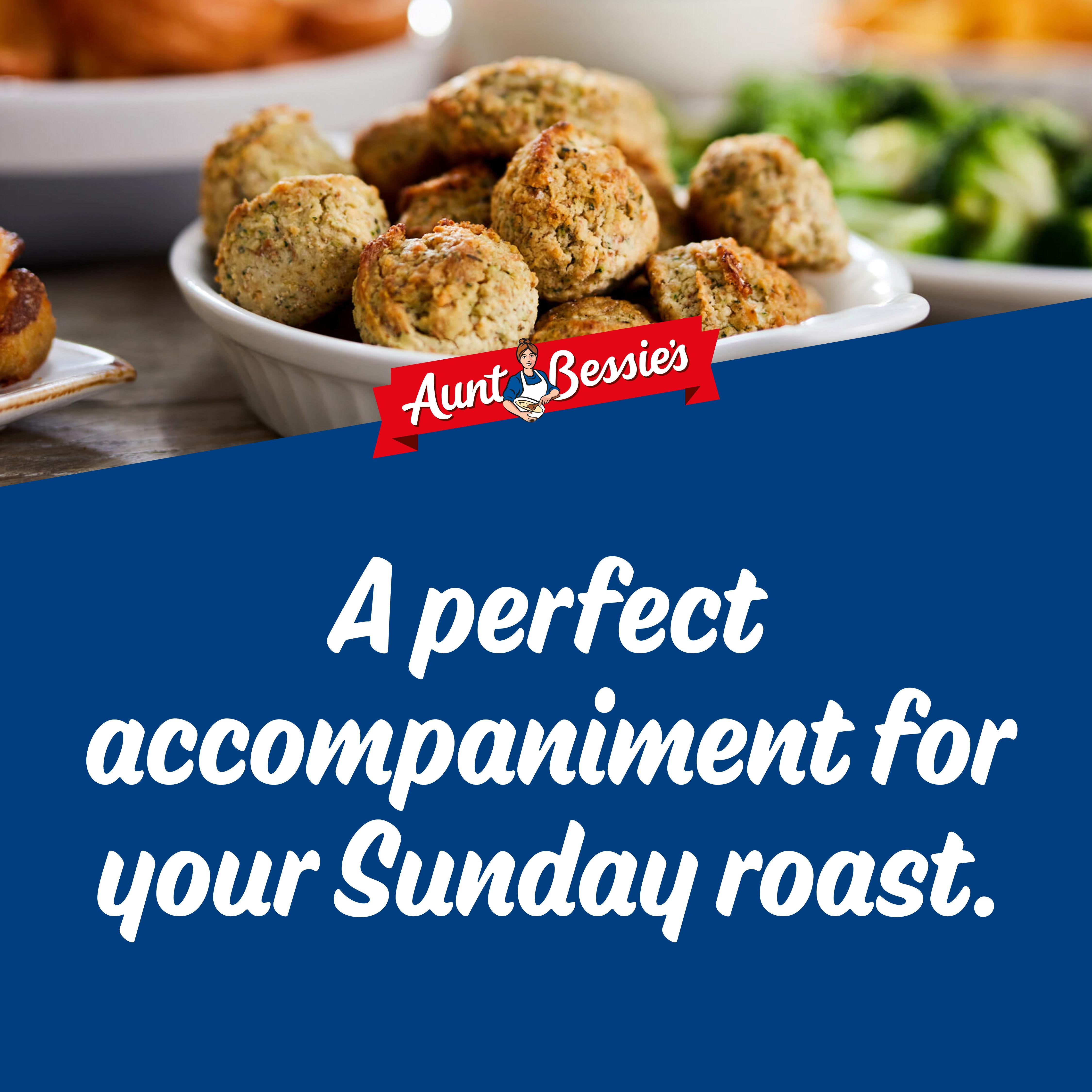 Aunt Bessie's Sage & Onion Stuffing Balls 260g, imported from the UK