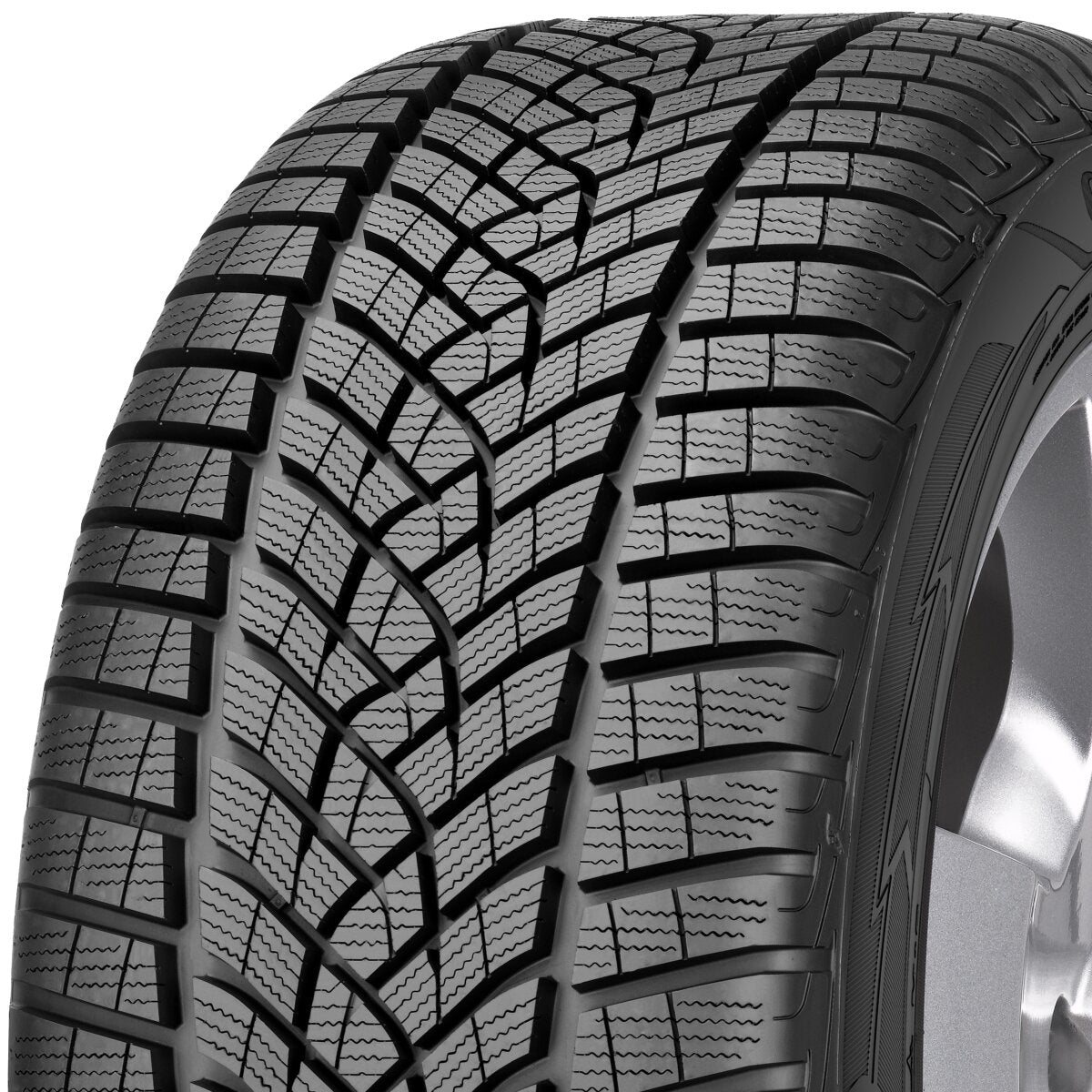 Goodyear UltraGrip Performance+ 245/40R19 summer tyre, imported from the UK