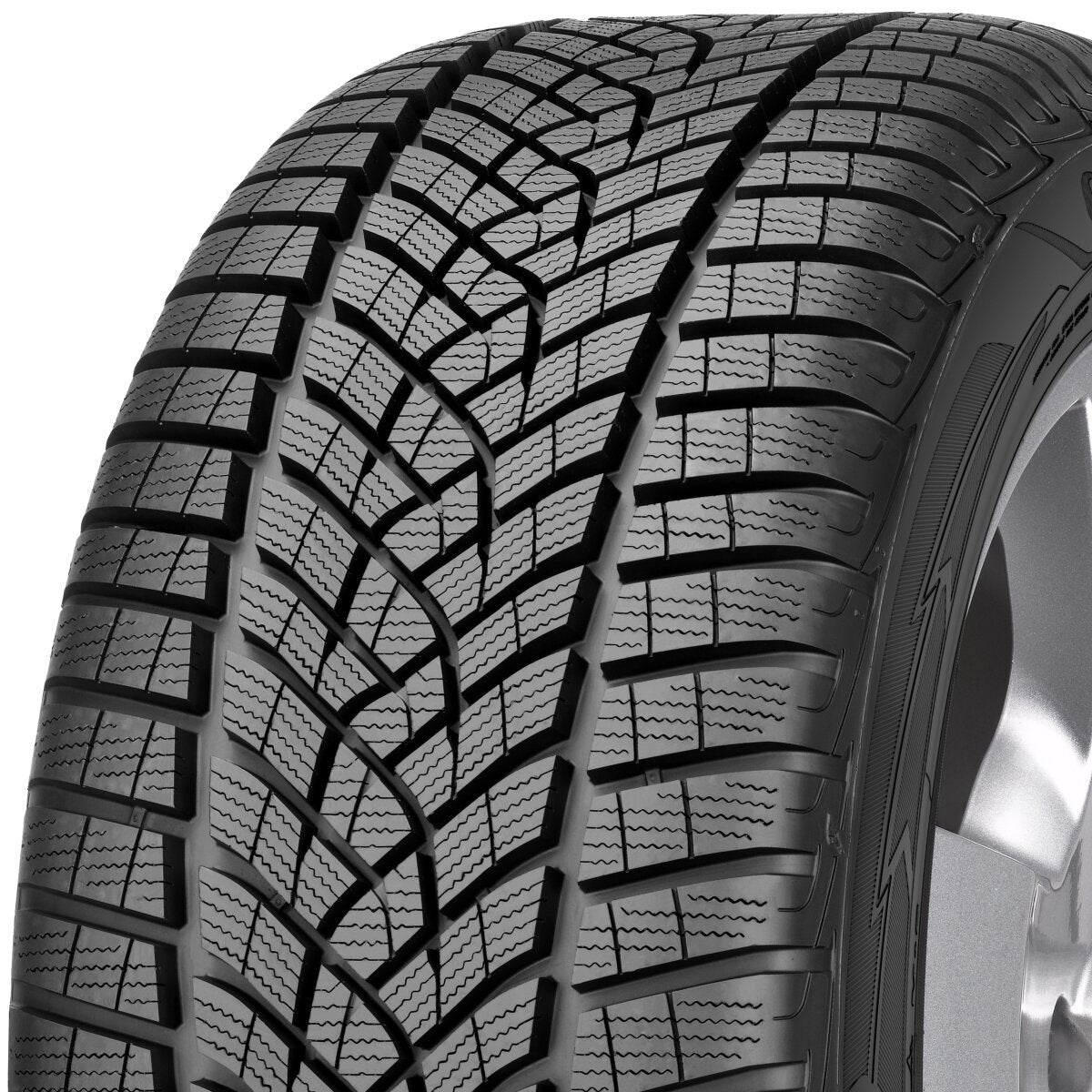Goodyear UltraGrip Performance 205/50 R19 winter tyre (British brand)