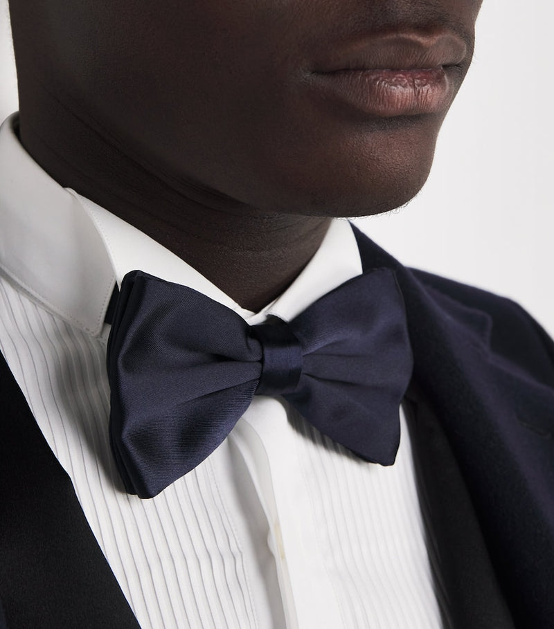 Giorgio Armani large silk pre-tied bowtie - British product