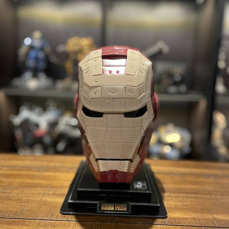 Marvel Iron Man helmet 3D jigsaw puzzle 92 pieces, UK version