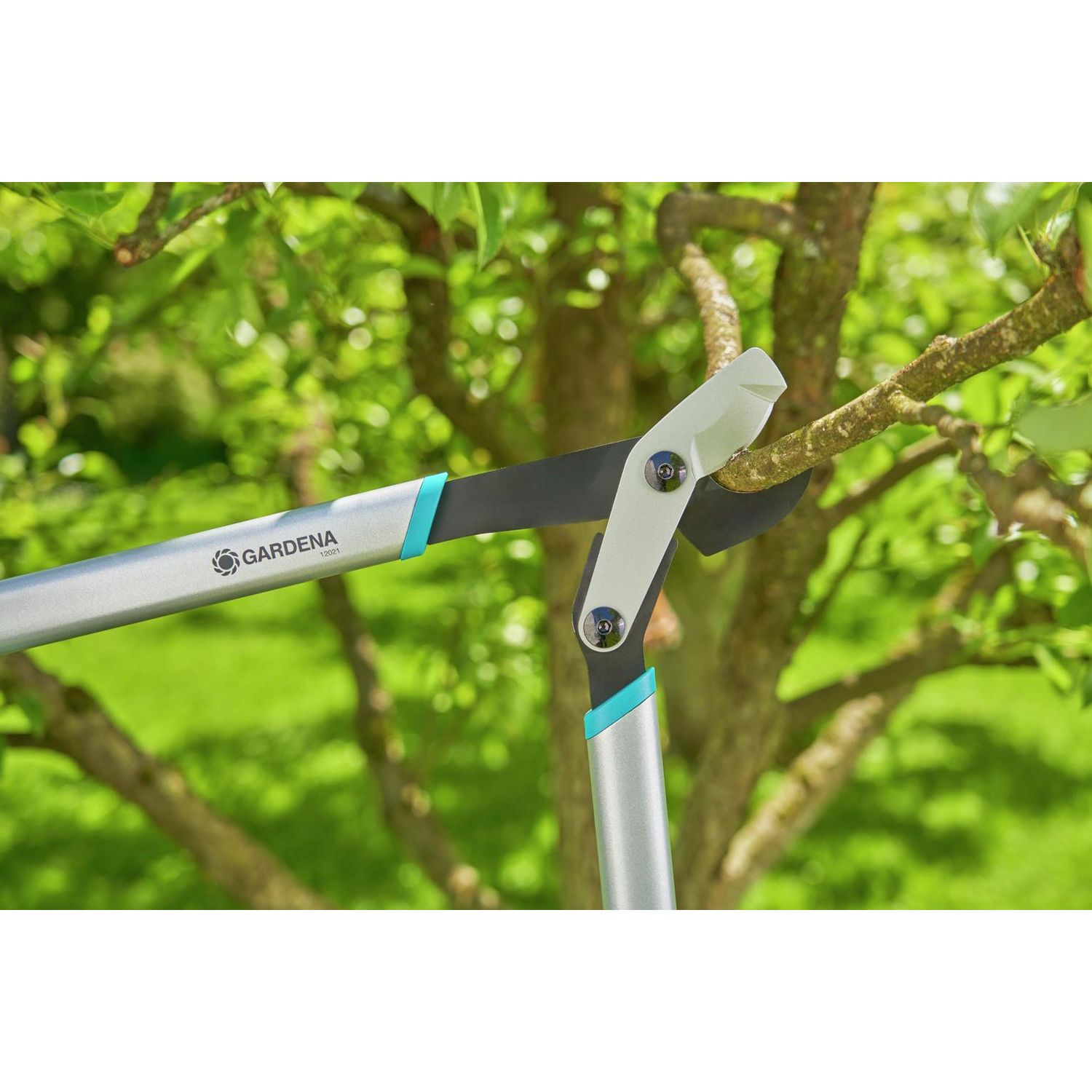 Gardena Energycut tree lopper 42mm cutting capacity - British product