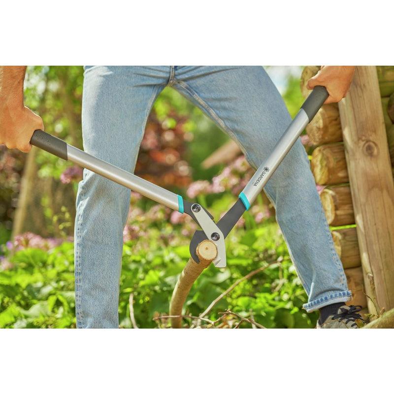 Gardena Energycut tree lopper 42mm cutting capacity - British product