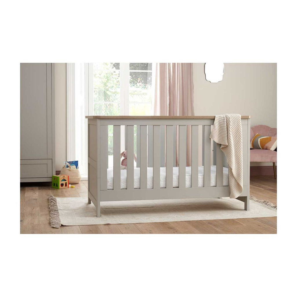 Tutti Bambini Verona Cot Bed - Dove Grey/Oak