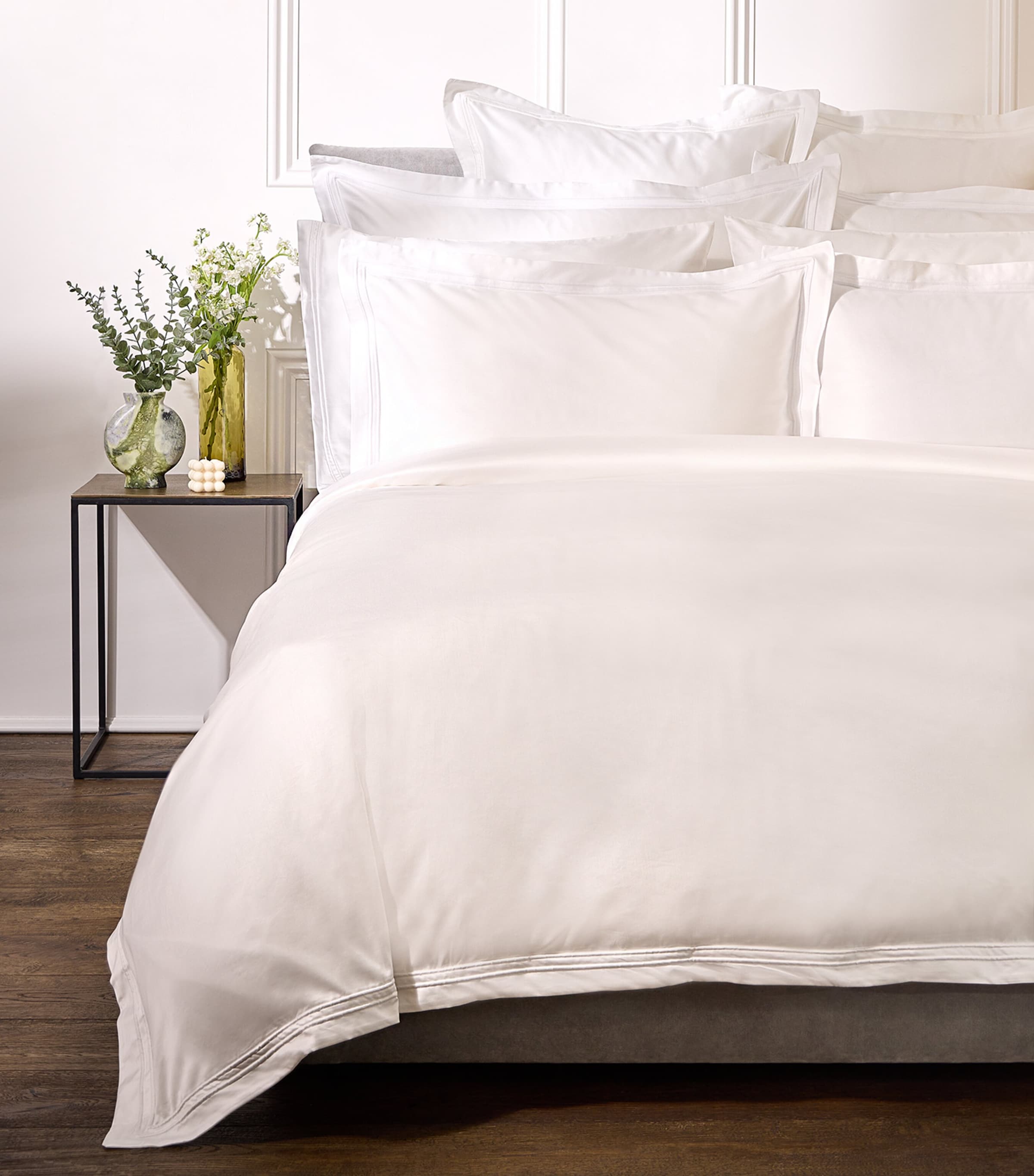 Harrods of London Richmond Single Duvet Cover Set 130cm x 200cm, UK version