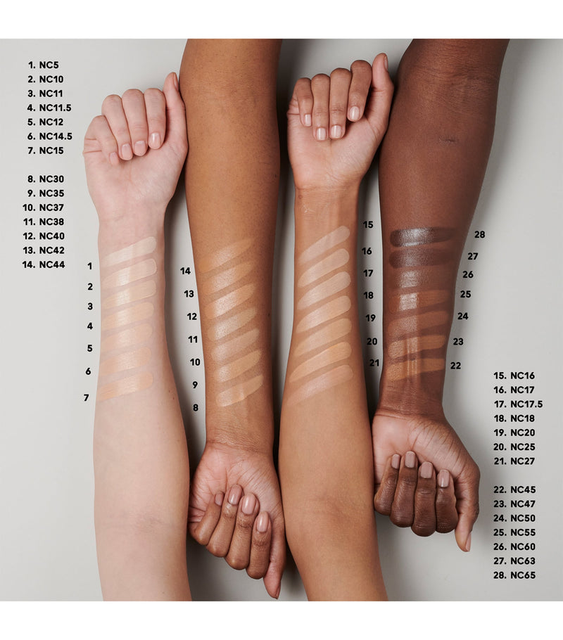 MAC serum-powered foundation 30ml (British brand)