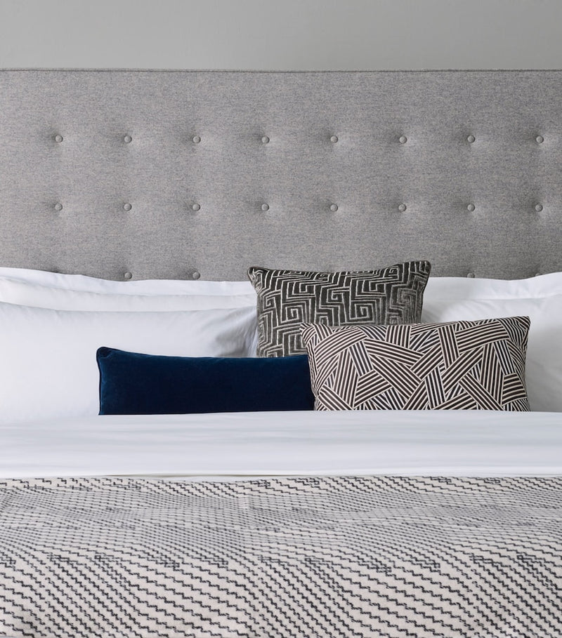 SAVOIR king duvet cover set in 400 thread count cotton percale with fitted sheet and pillowcases (British brand)