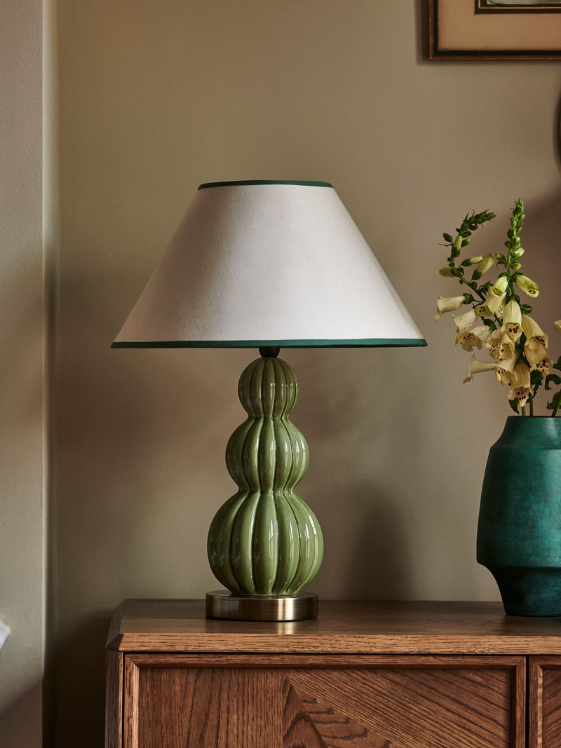 Nina Campbell Green Evelyn Medium table lamp (British brand)