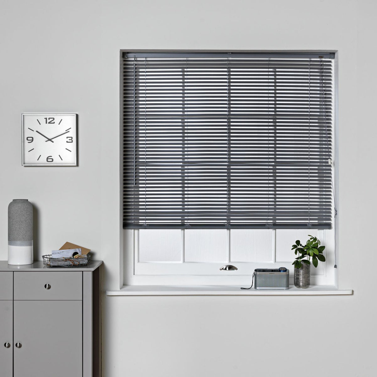 Argos Home Jet Black Venetian Blind 90cm