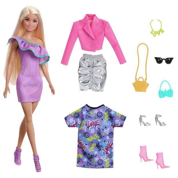 Barbie fashion doll 32cm with outfits and accessories - British product