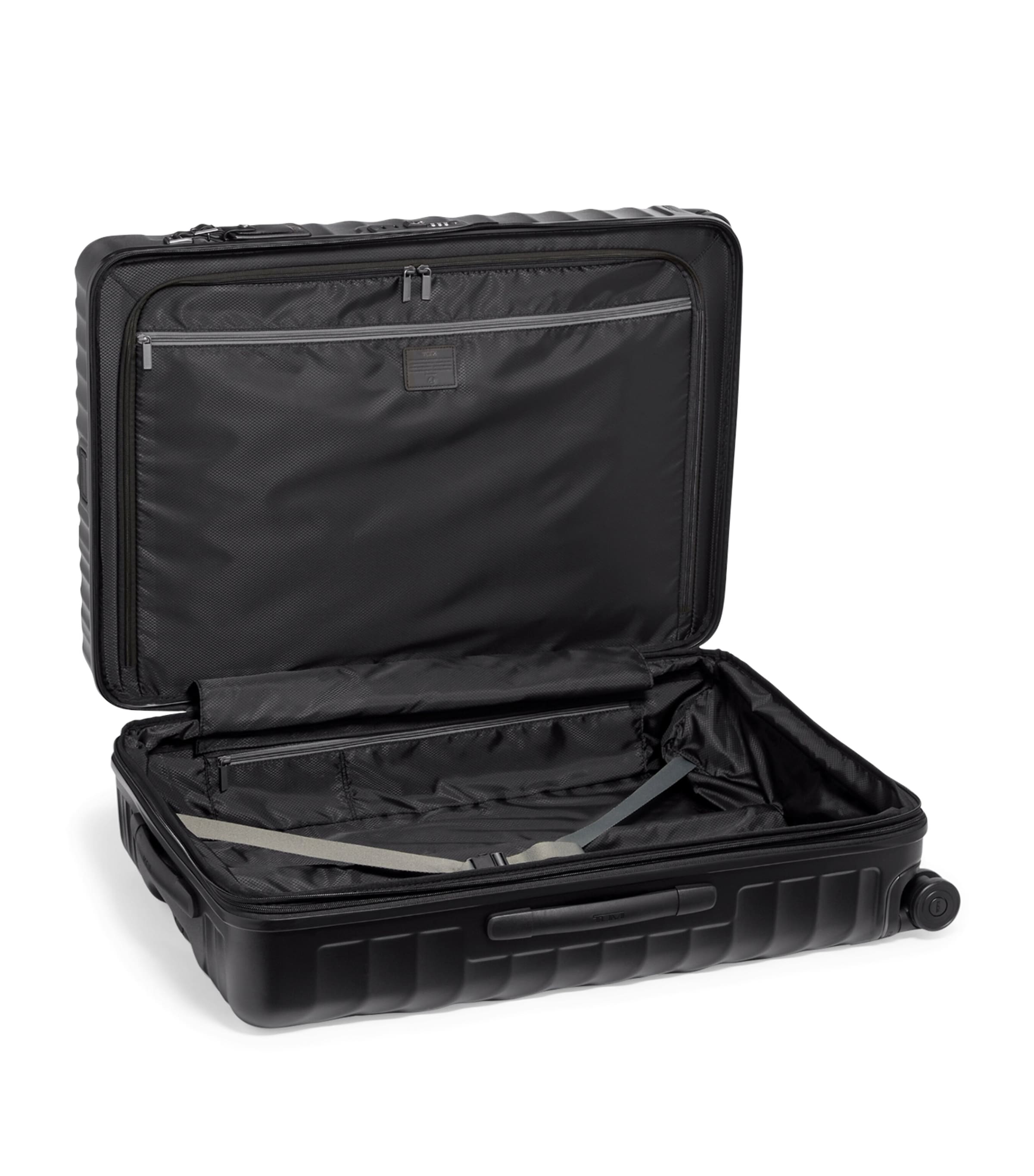 Tumi 19 Degree check-in suitcase 80cm (British brand)