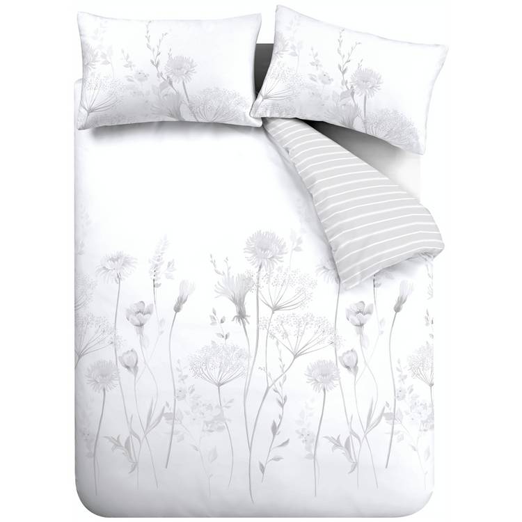 Catherine Lansfield floral print single bedding set, UK version