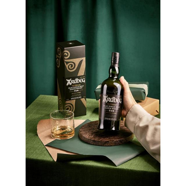 Ardbeg 10 Years Old Single Malt Islay Scotch Whisky   70cl GOODS M&S   