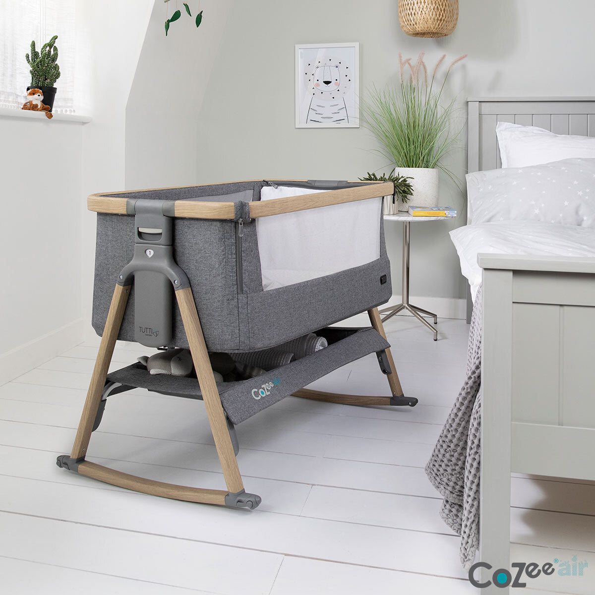 Tutti Bambini CoZee Air bedside rocking crib in oak and charcoal (British brand)