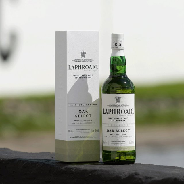 Laphroaig Islay Select Single Malt Scotch Whisky   70cl GOODS M&S   