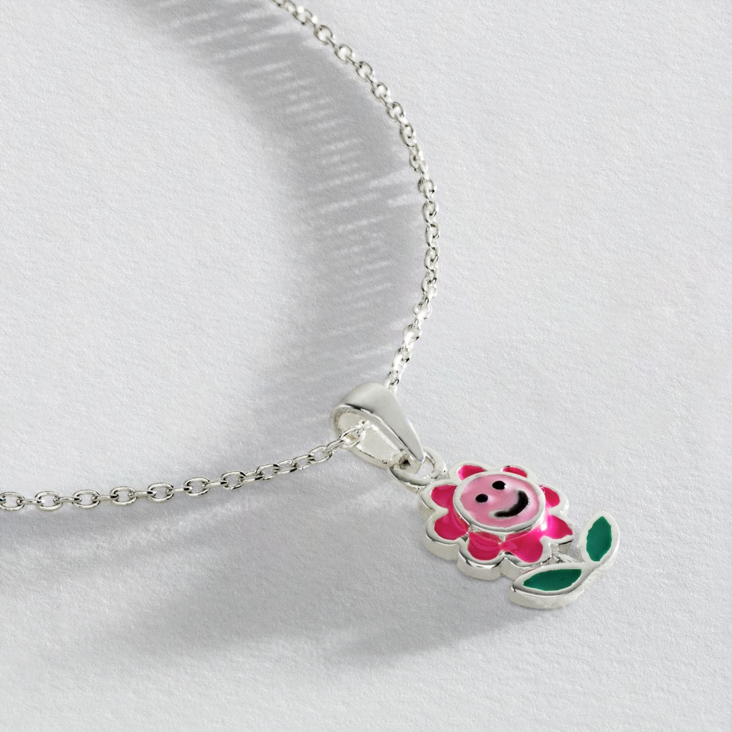 Revere sterling silver daisy earring and necklace set (British brand)