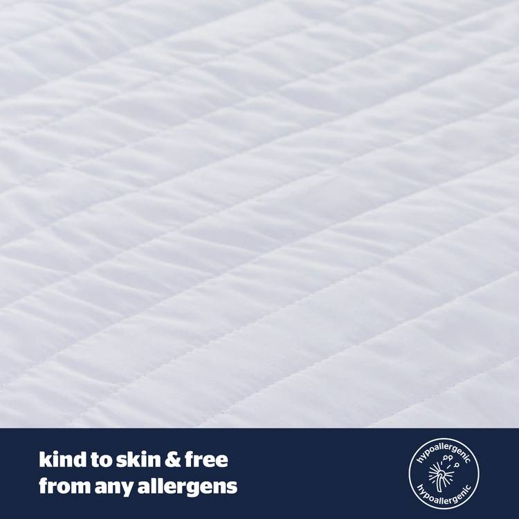 Silentnight mattress protector single size, imported from the UK