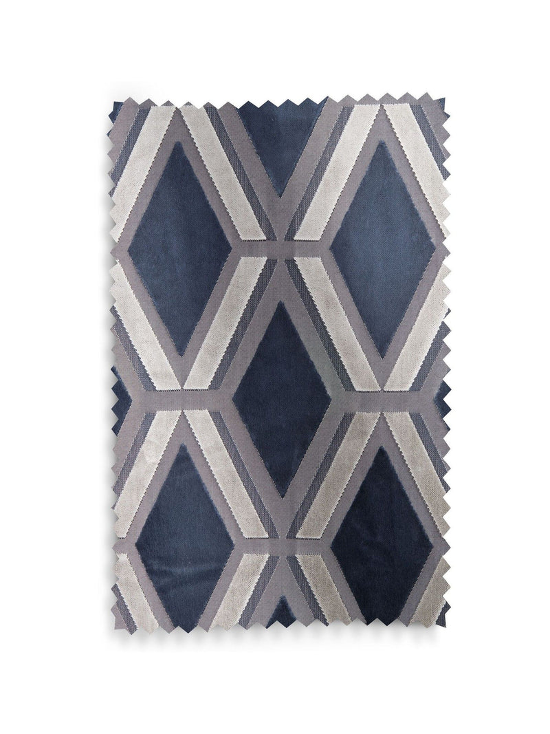 Collection Luxe navy velvet blackout curtains UK version