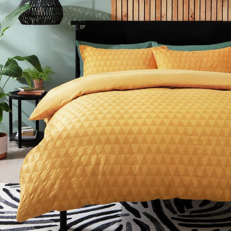 Habitat mustard waffle bedding set double, imported from the UK