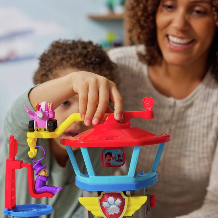 PAW Patrol Air Rescue Pup Squad playset 30cm, UK version