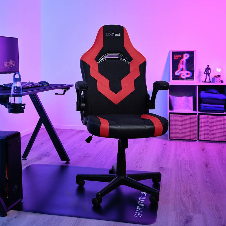 GXTrust GXT703 Riye gaming chair in red, imported from the UK