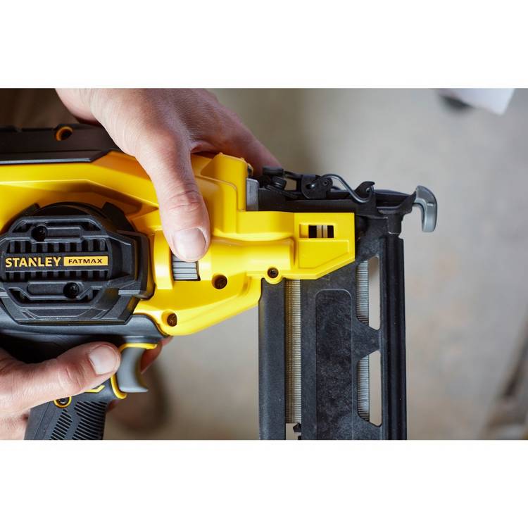 Stanley Fatmax V20 cordless finishing nailer 16 gauge, imported from the UK