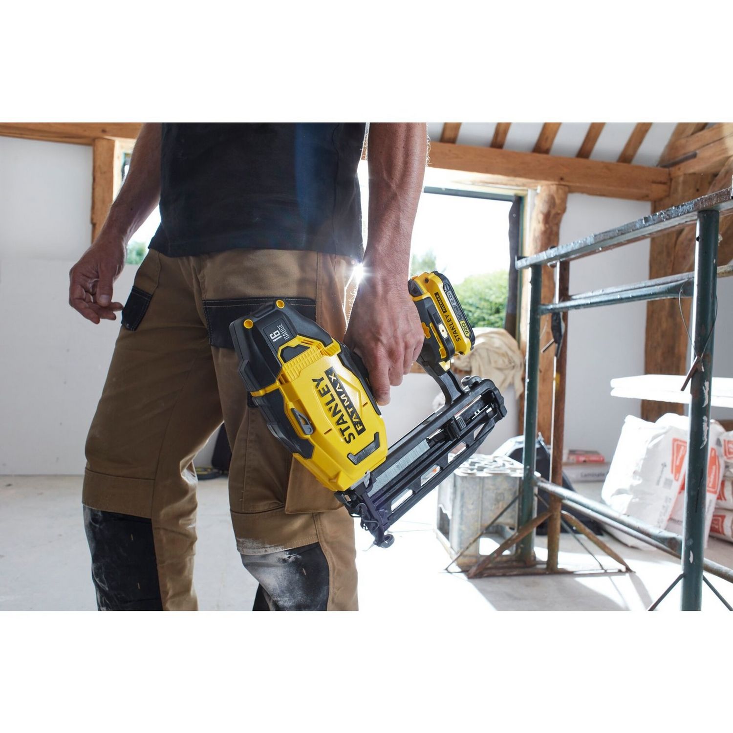 Stanley Fatmax V20 cordless finishing nailer 16 gauge, imported from the UK