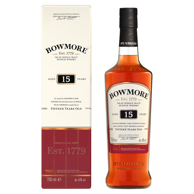 Bowmore 15 Year Old Single Malt Scotch Whisky   70cl GOODS M&S   