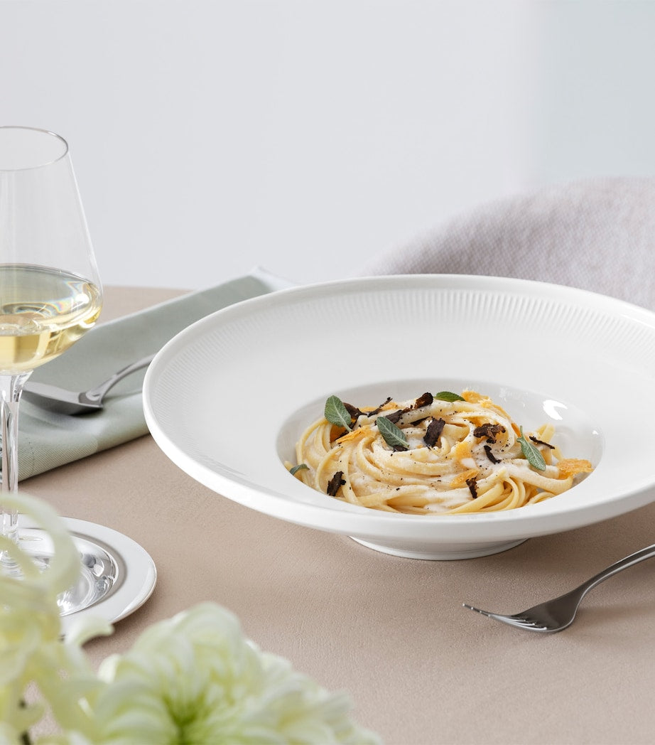 Villeroy & Boch Porcelain Afina deep plate 29cm (British brand)