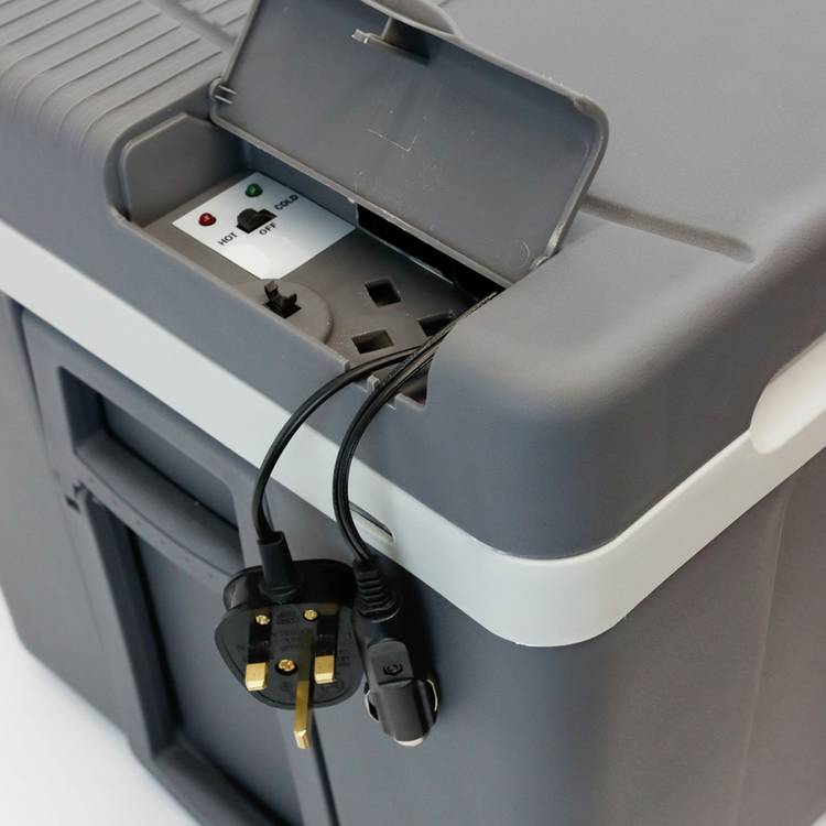 Streetwize electric cool box and warmer 50L, UK version