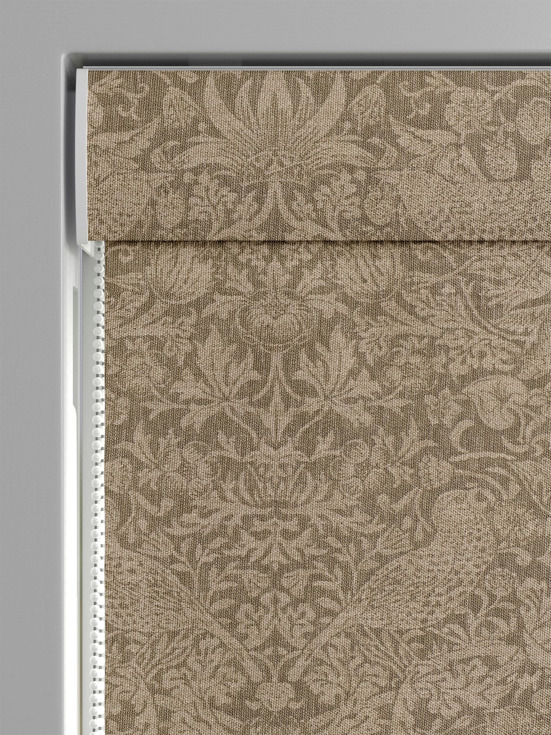 William Morris Strawberry Thief roman blind Natural Walnut (British brand)