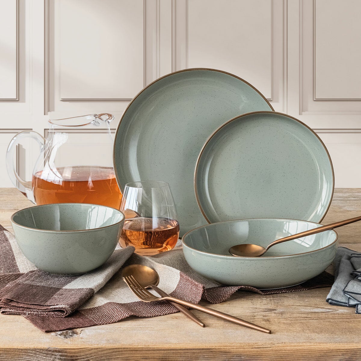 Over & Back stoneware set 16 piece two colours imported UK