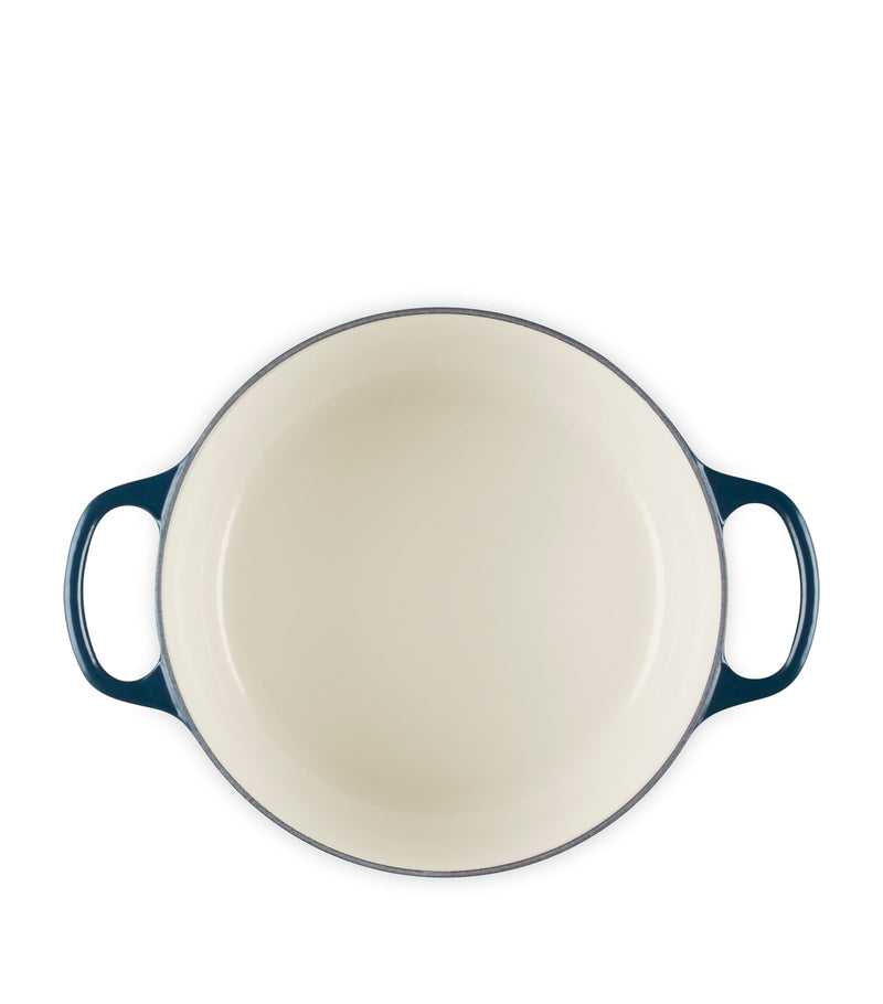 Le Creuset enamelled cast iron round casserole dish 24cm, UK version