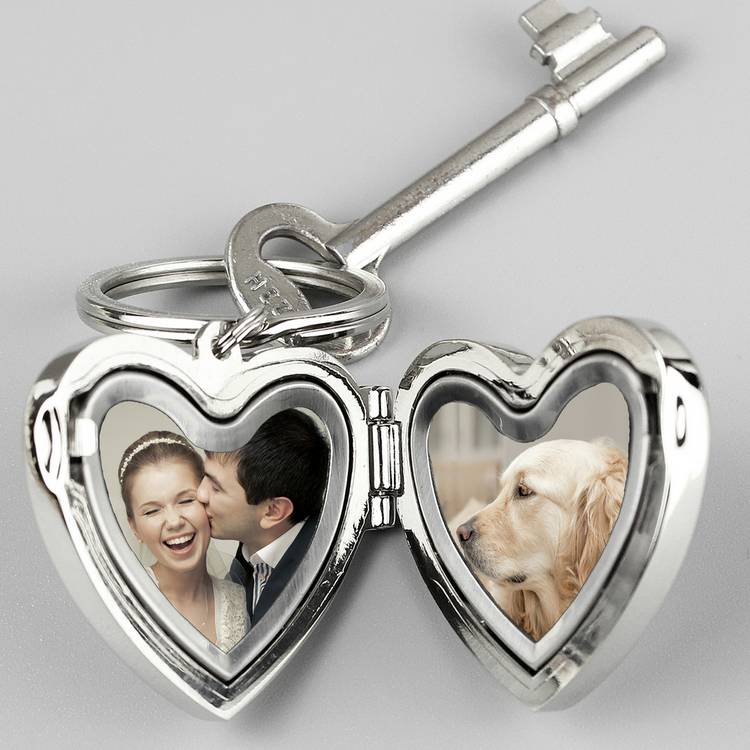 Personalised silver heart photoframe keyring, imported from the UK