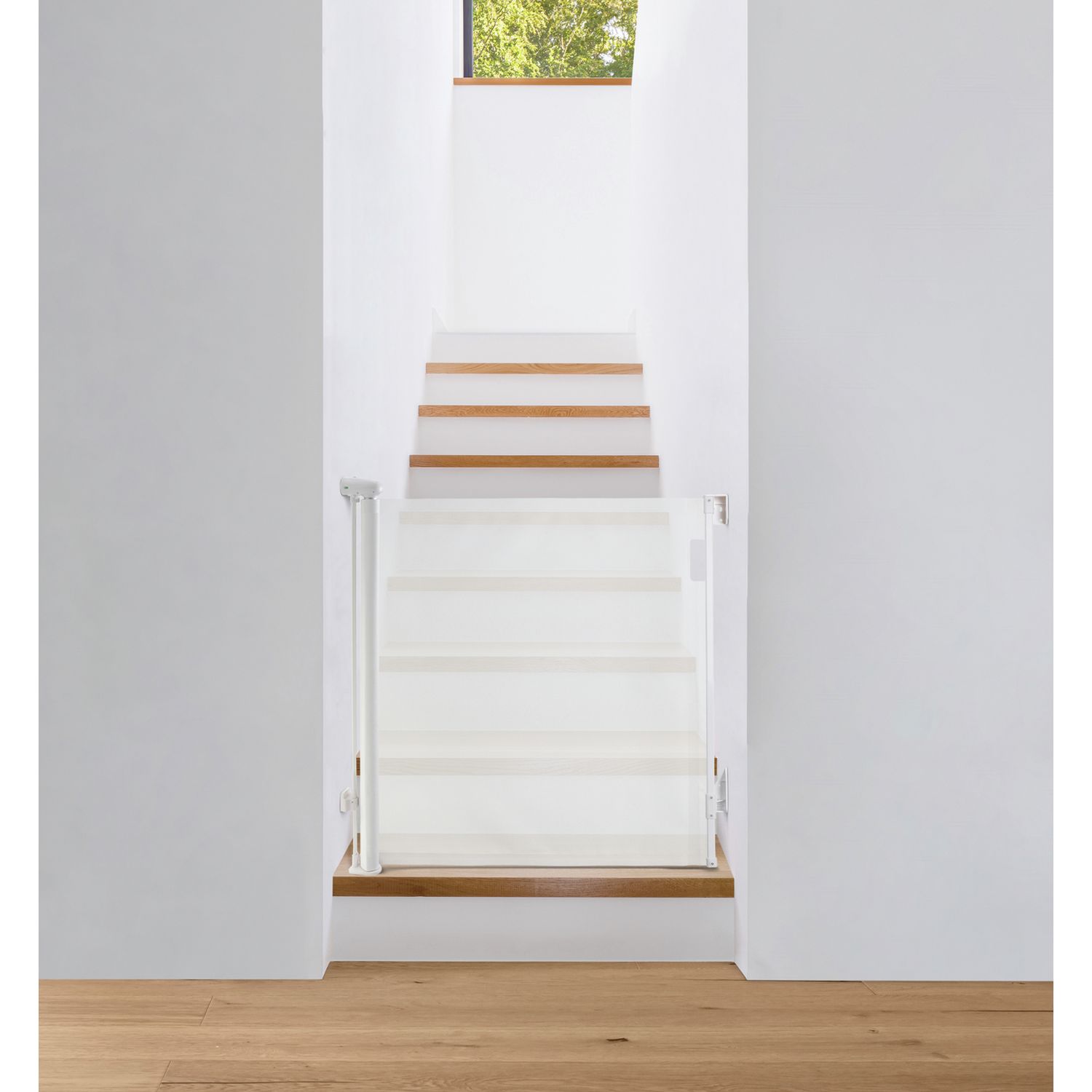 Dreambaby retractable gate white 60-140cm, imported from the UK