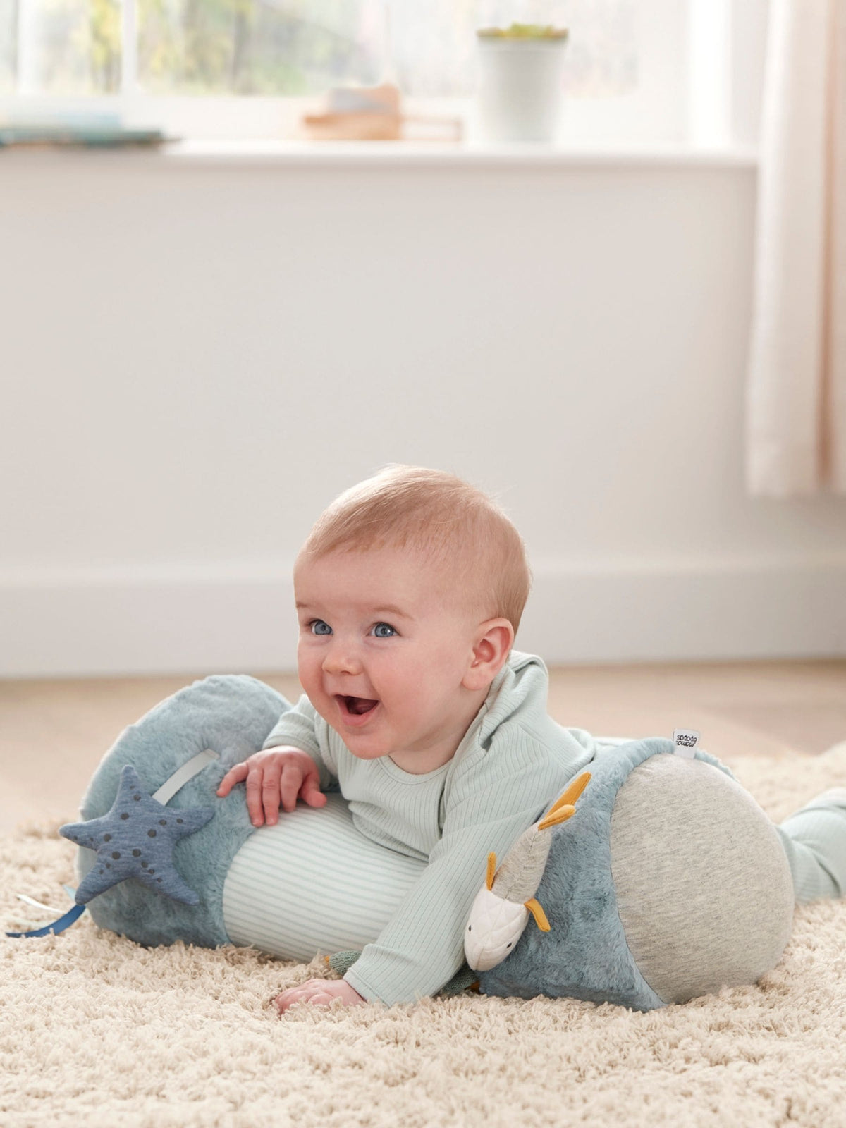 Mamas & Papas Whale Blue tummy time roll, UK version