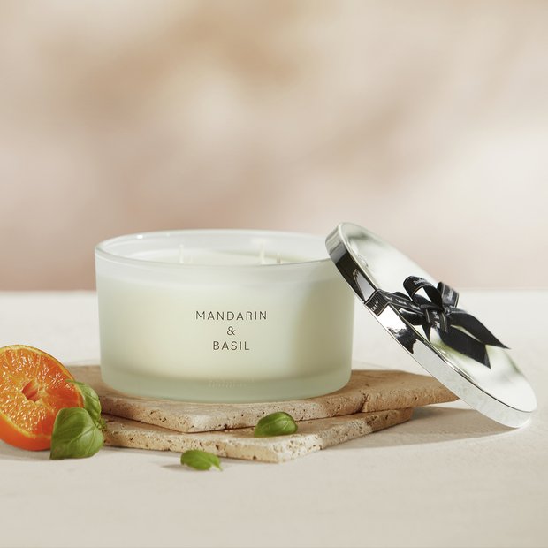 Habitat XL candle Mandarin and Basil - British product