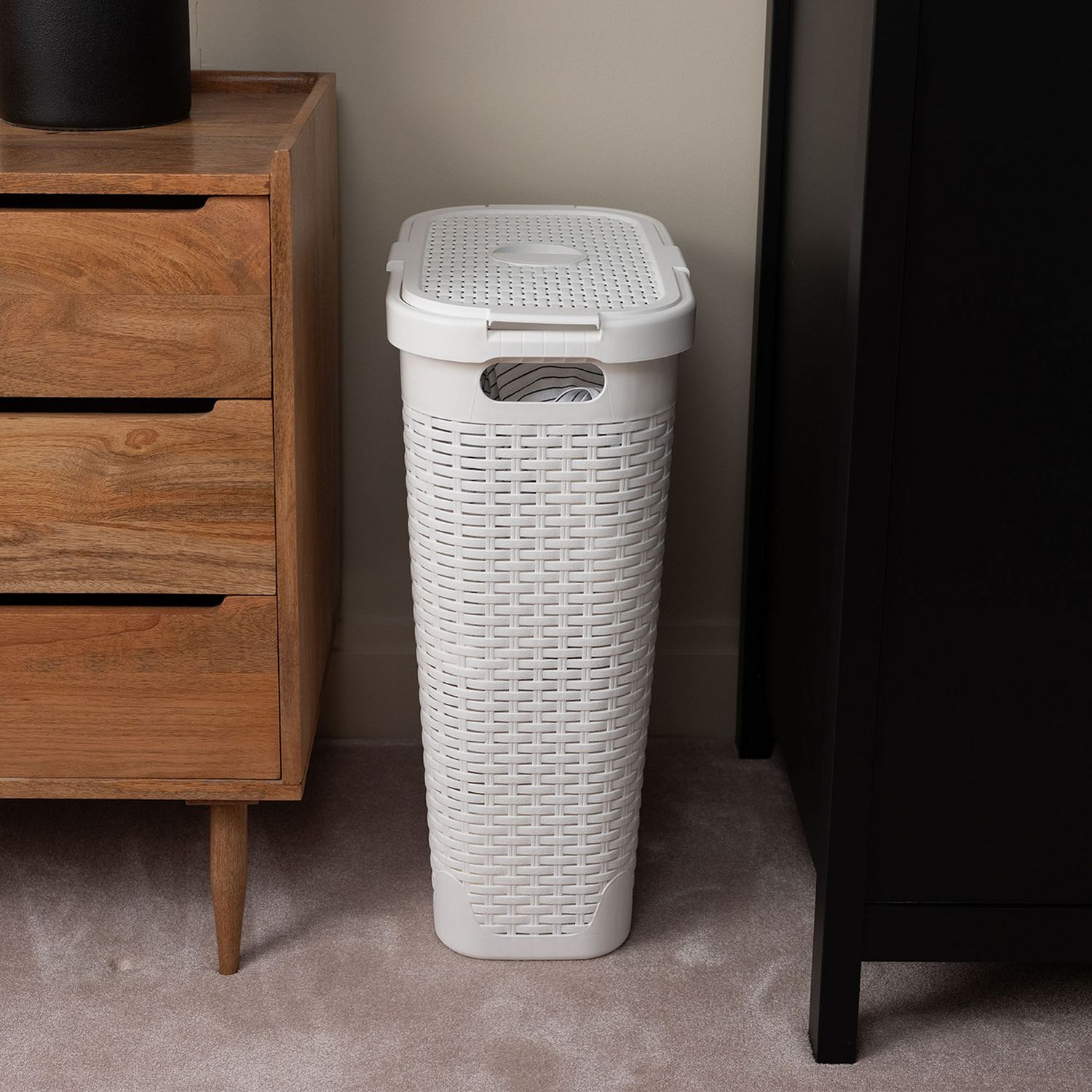 Addis slimline laundry basket 40 litre, UK version