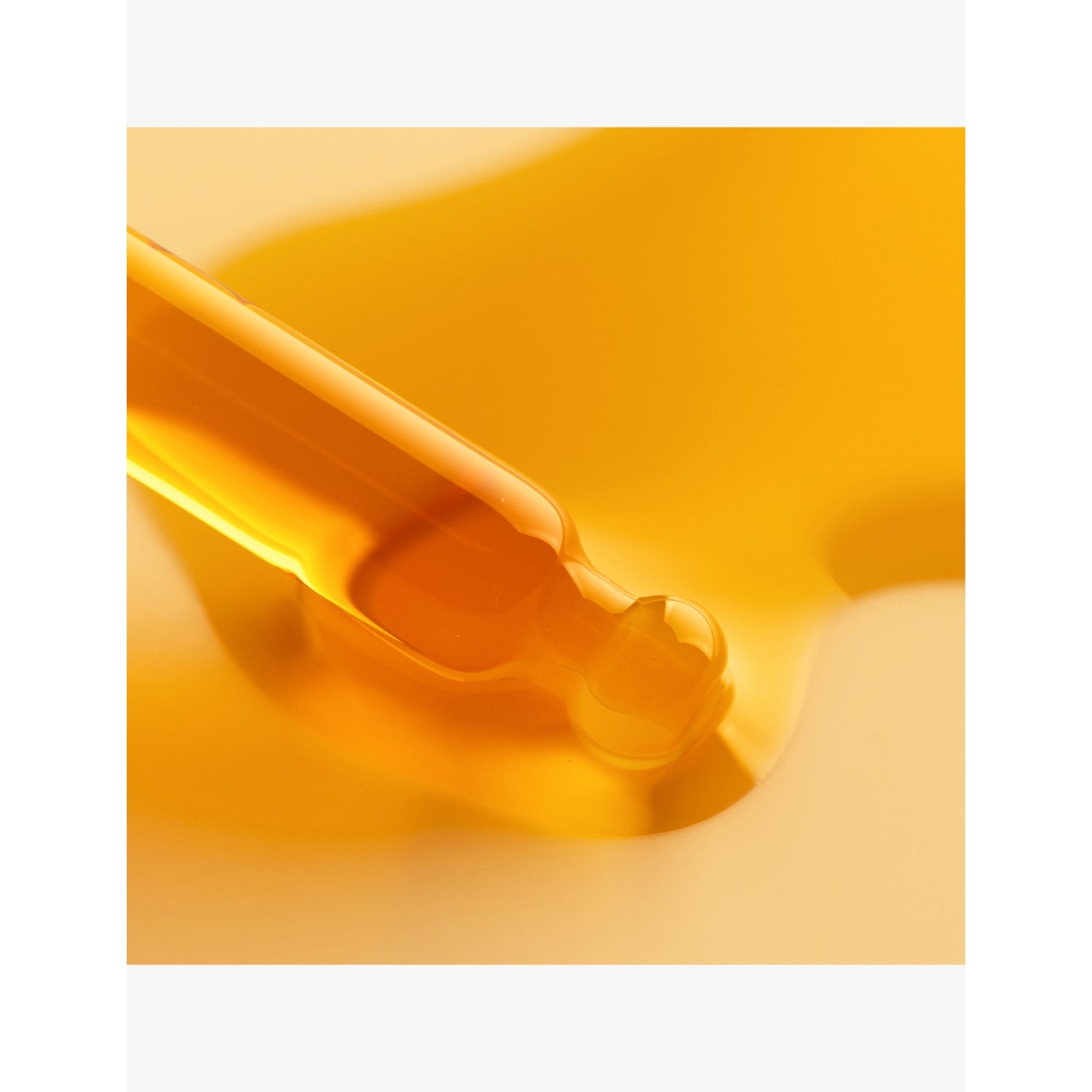 Sunday Riley Vitamin C and Turmeric face oil 15ml, UK version
