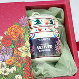 Saabuni aromatherapy gift set with bath bombs and steamers (British brand)